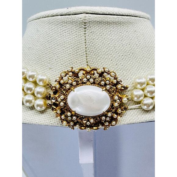 VTG Florenza Necklace Faux Pearl Cabochon Clasp Three Strand 8mm Estate Jewelry - Picture 2 of 14